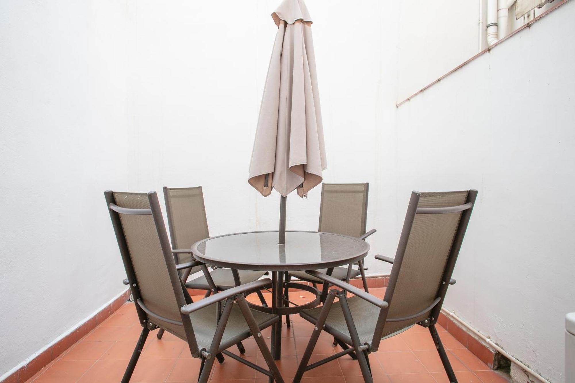 Alcam Alio 2 Apartment Barcelona Luaran gambar